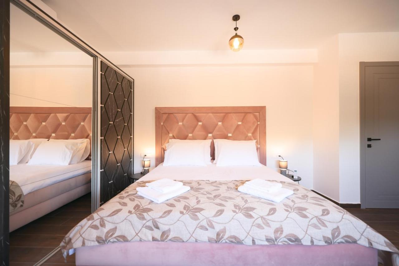 Rhapsody In Green - Luxury Villa In Zadar Crno Luaran gambar