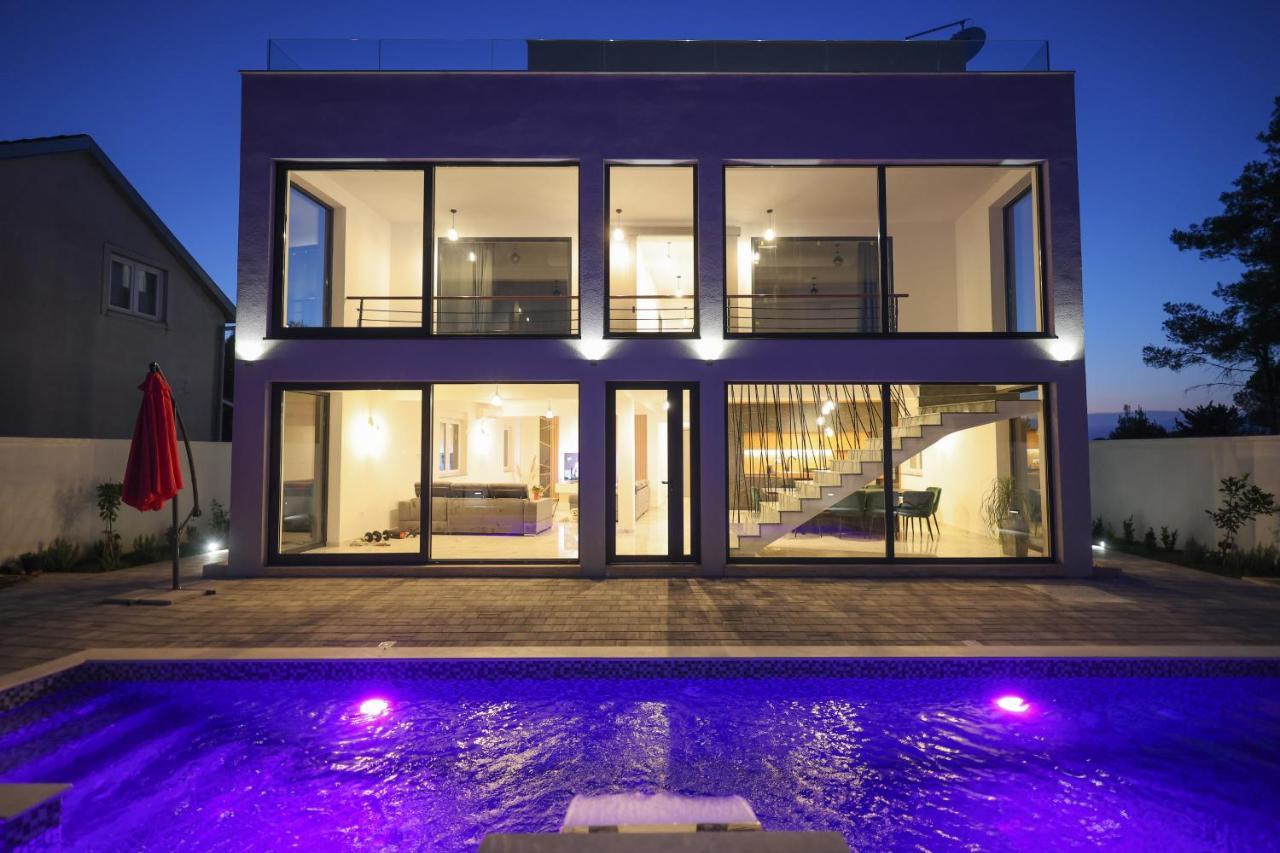 Rhapsody In Green - Luxury Villa In Zadar Crno Luaran gambar