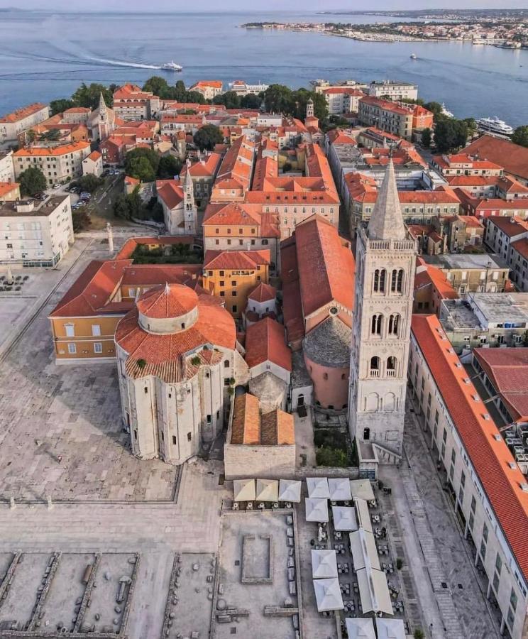 Rhapsody In Green - Luxury Villa In Zadar Crno Luaran gambar