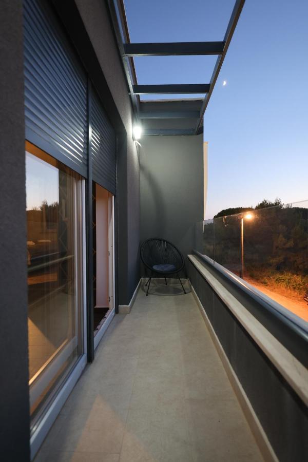 Rhapsody In Green - Luxury Villa In Zadar Crno Luaran gambar