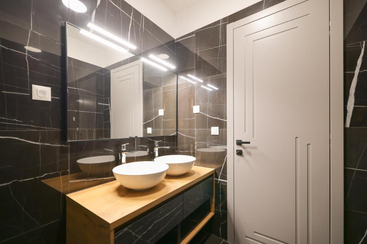 Rhapsody In Green - Luxury Villa In Zadar Crno Luaran gambar